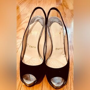 Christian Louboutin Black/Metallic Peep-Toe Sling backs sz 37